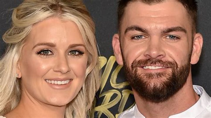 Is Dylan Scott married